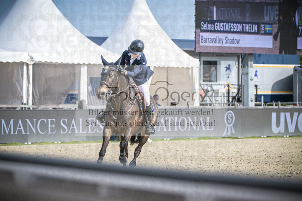 DOS_9732 | Entdecke hochwertige Reitturnierfotos von Foto Oger. Professionell, emotional und authentisch – jetzt Lieblingsmomente im Shop bestellen.Deutschlandweite Turnierfotografie. - Realisiert mit Pictrs.com