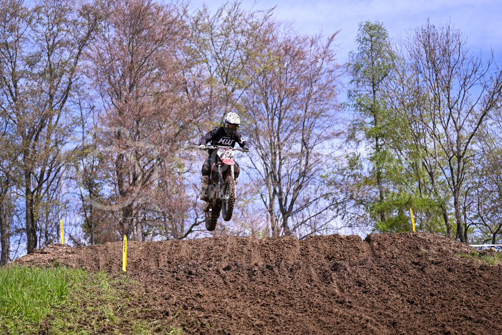 Motocross Schlatt bei Winterthur - 29. April 2023 | #78 Luescher Dario aus Buchs (CH) auf GASGAS in der Kategorie Hobby Open am Motocross Schlatt bei Winterthur, 29. April 2023.
Instagram: @mx_schlatt | @mc_wila | @sam_schweiz
Bild: Sportfotografie Markus Aeschimann | www.markus-aeschimann.ch - Realisiert mit Pictrs.com