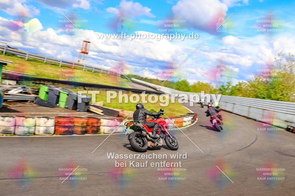 _OTO4001 | Hier findet Ihr Bilder von Touristenfahrten auf der Nürburgring Nordschleife oder von anderen Veranstaltungen die ich besucht habe. Viel Spass beim Durch Schauen 