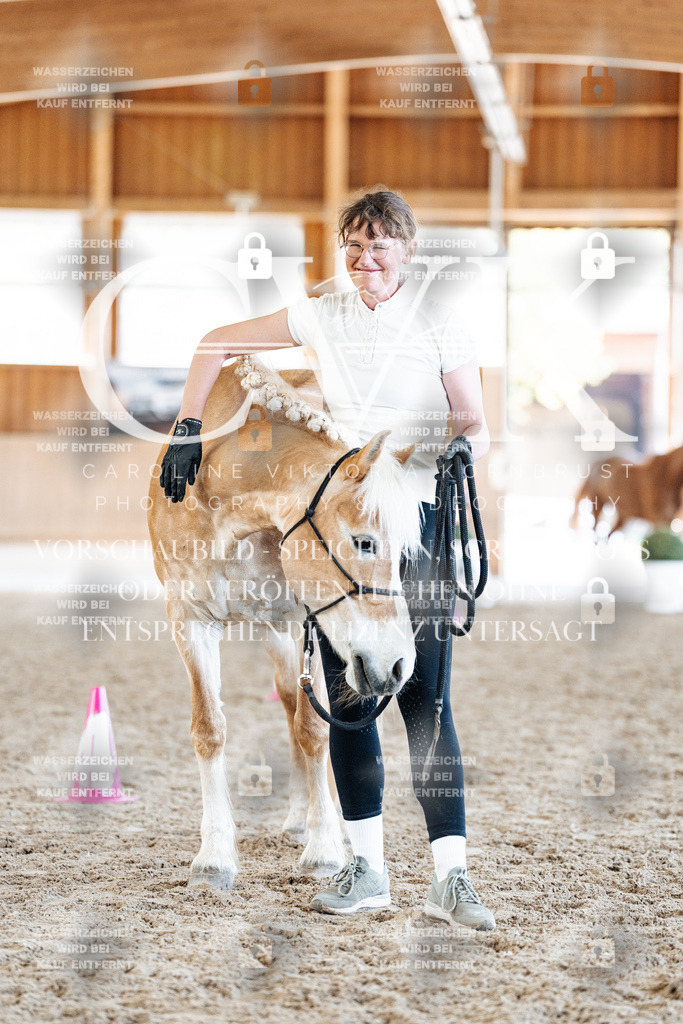 CK907348 | Turnierfotografie Pferdefotografie Trier Rheinland-Pfalz Pferdesport Reitsport Tierfotografie Sportfotografie Pferdevideo Pferdevideografie Equestrianvideography equestrianphotography  - Realisiert mit Pictrs.com