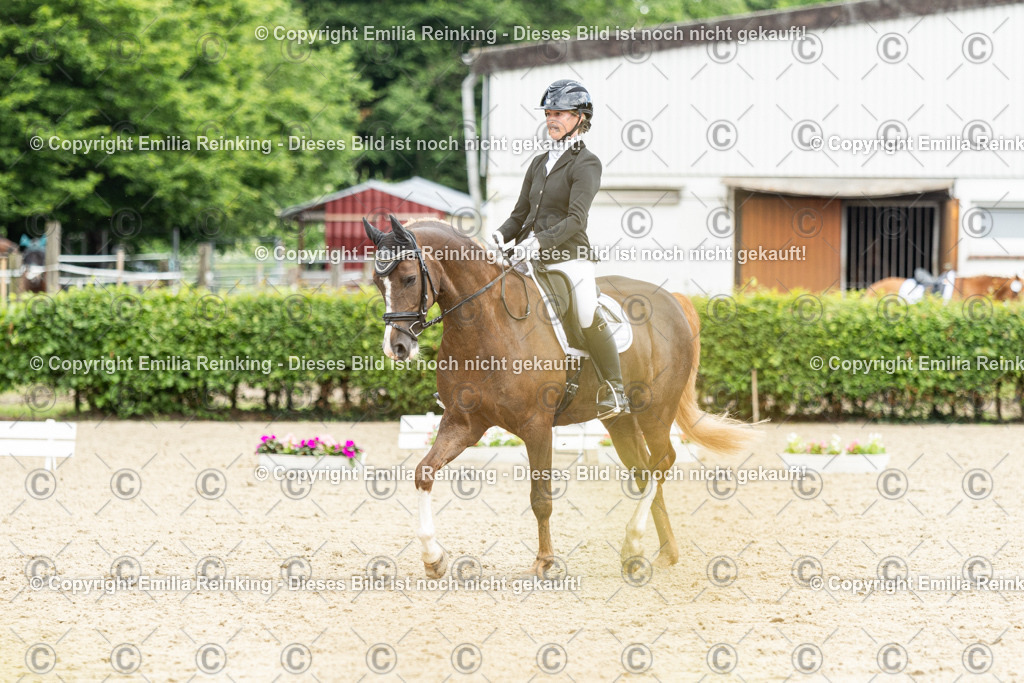 CL5A1379 | Emilia Reinking Fotografie - Realisiert mit Pictrs.com