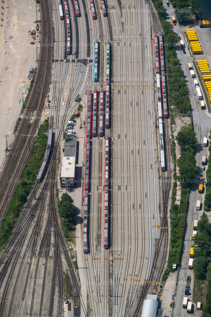 3804203 | Gleisanlagen und S-Bahn Depot Berg am Laim, München