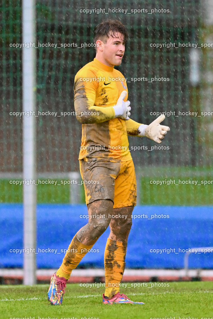 SV Rapid Lienz vs. URC Thal Assling | #66 Simon Michael Trojer Thal Assling, Stark verschmutztes Trikot, SV Rapid Lienz vs. URC Thal Assling, SV Rapid Lienz vs. URC Thal Assling am 08.06.2024 in Lienz (Dolomiten Satadion), Austria, (Photo by Bernd Stefan)