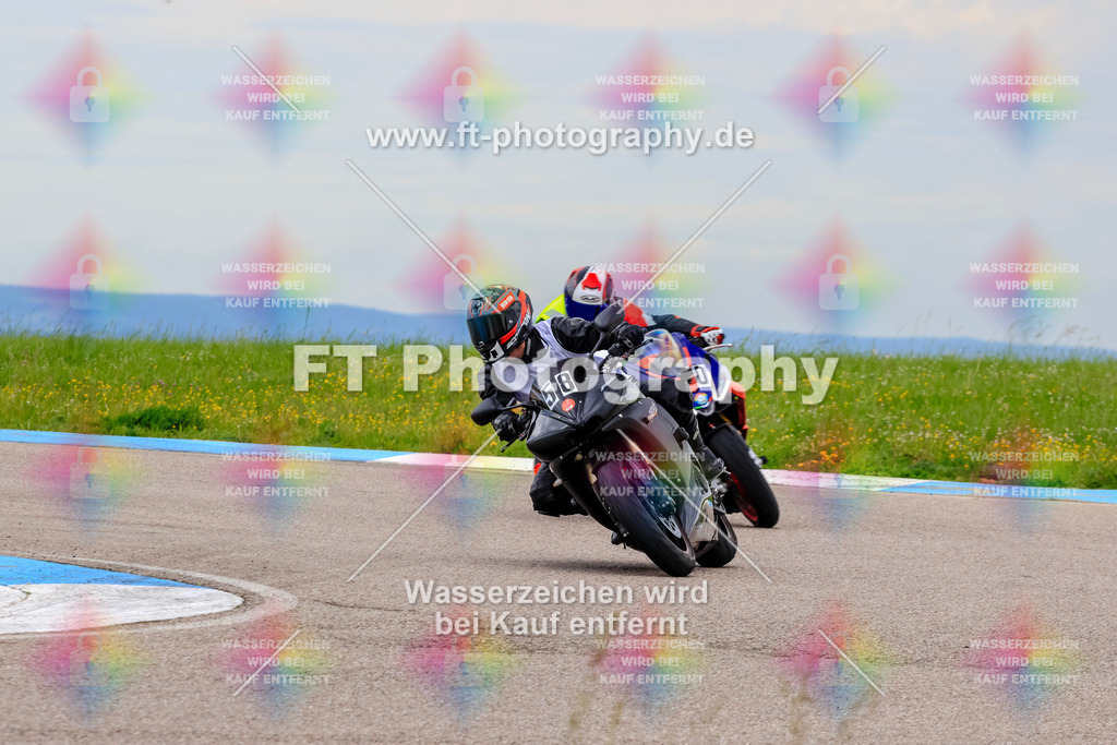 MotoTeam-3060 | Hier findet Ihr Bilder von Touristenfahrten auf der Nürburgring Nordschleife oder von anderen Veranstaltungen die ich besucht habe. Viel Spass beim Durch Schauen 