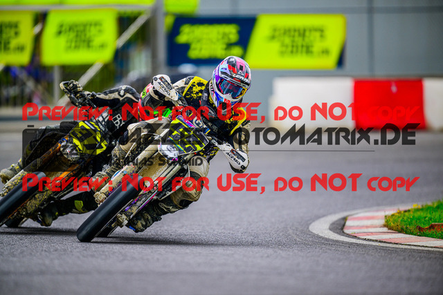 MaZZes_FotoMatrix_240609_6007705_8473 | SWISS S1