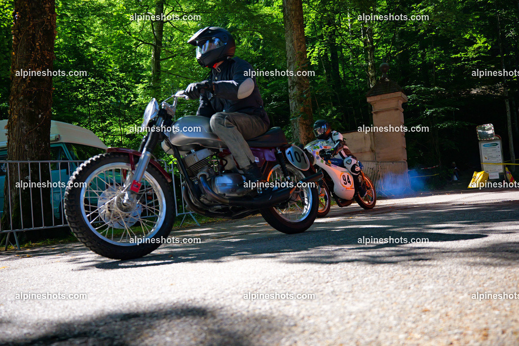 P1026061 | Erleben Sie atemberaubende, hochqualitative Fotos Ihrer Fahrt entlang der malerischen Alpenstraßen. Besuchen Sie alpineshots.com, um professionelle Aufnahmen Ihrer unvergesslichen Reise zu finden und zu kaufen - Realisiert mit Pictrs.com