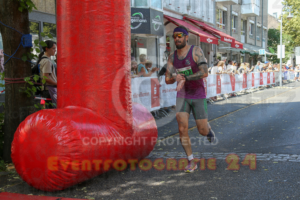 250621_1148_EX1_4074 | Sportfotografie im Rhein-Sieg Kreis, Köln, Bonn, NRW, Rheinland Pfalz, Hessen, etc. Unser Tätigkeitsfeld umfasst den Laufsport vom Volkslauf über den Marathon, Duathlon, Triathon bis zum Ultralauf wie Kölnpfad Ultra oder Schindertrail.