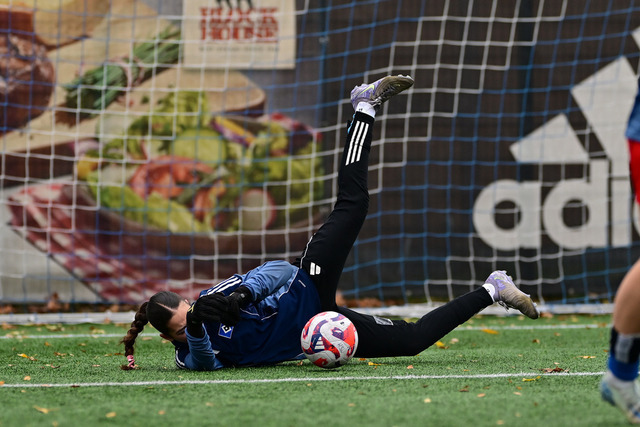 Fußball I Juniorinnen I Saison 2025-2026 I Regionalliga Nord I 7. Spieltag I Hamburger SV U17 - SpVg Aurich U17 I 01230 | Der Sportfotograf. - Realisiert mit Pictrs.com