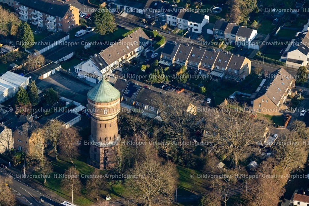 Luftbilder Mönchengladbach-7739 | Luftbildfotografie Bauwerk des Industriedenkmales Wasserturm " Wasserturm in Geistenbeck " an der Gotzweg, Wickrather Straße in Mönchengladbach im Bundesland Nordrhein-Westfalen, Deutschland - Realisiert mit Pictrs.com