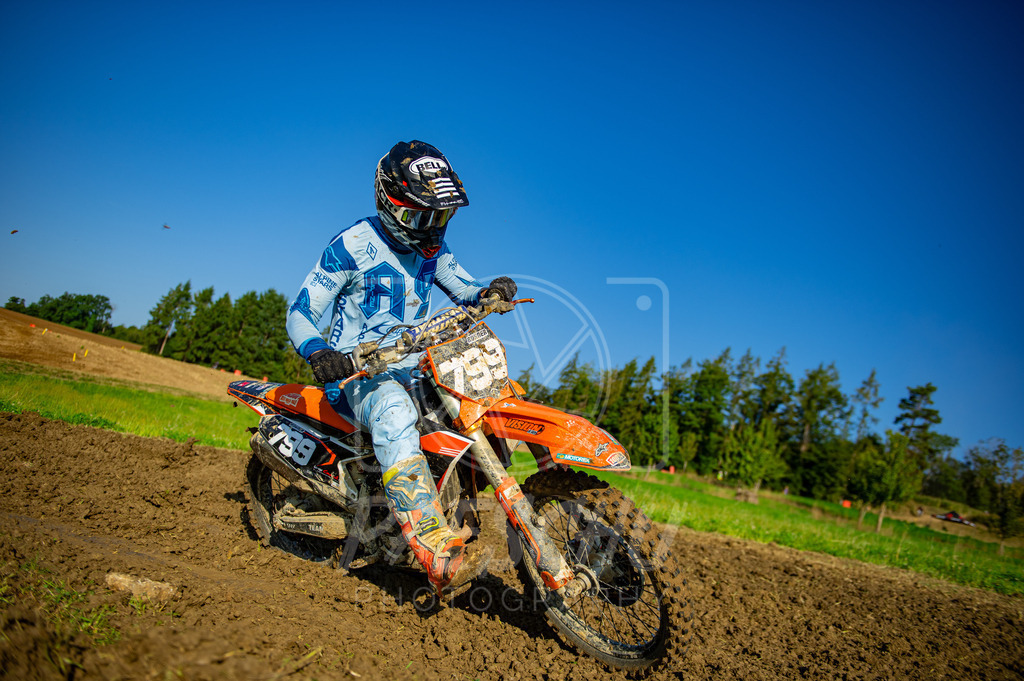 MXO (136) | Paeschuphoto Shop - Wer nicht sucht der auch nicht findet.Ob Motocrossbilder oder von einem besuchtem Spiel, Hauptsache Action. - Realisiert mit Pictrs.com