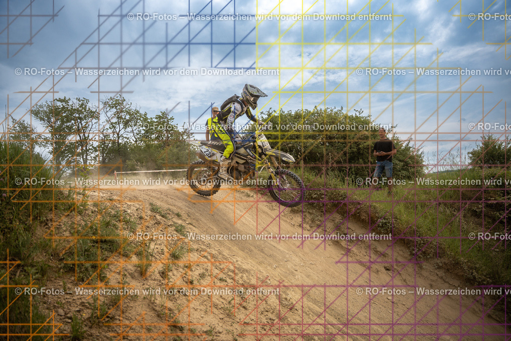 Niederwürzbach 5 Lauf-663 | Sportfotografie von RO-Fotos: Motorsport, Motocross, Enduro, Laufveranstaltungen und Triathlon. Professionelle Fotos von Sportlern und Events. - Realisiert mit Pictrs.com