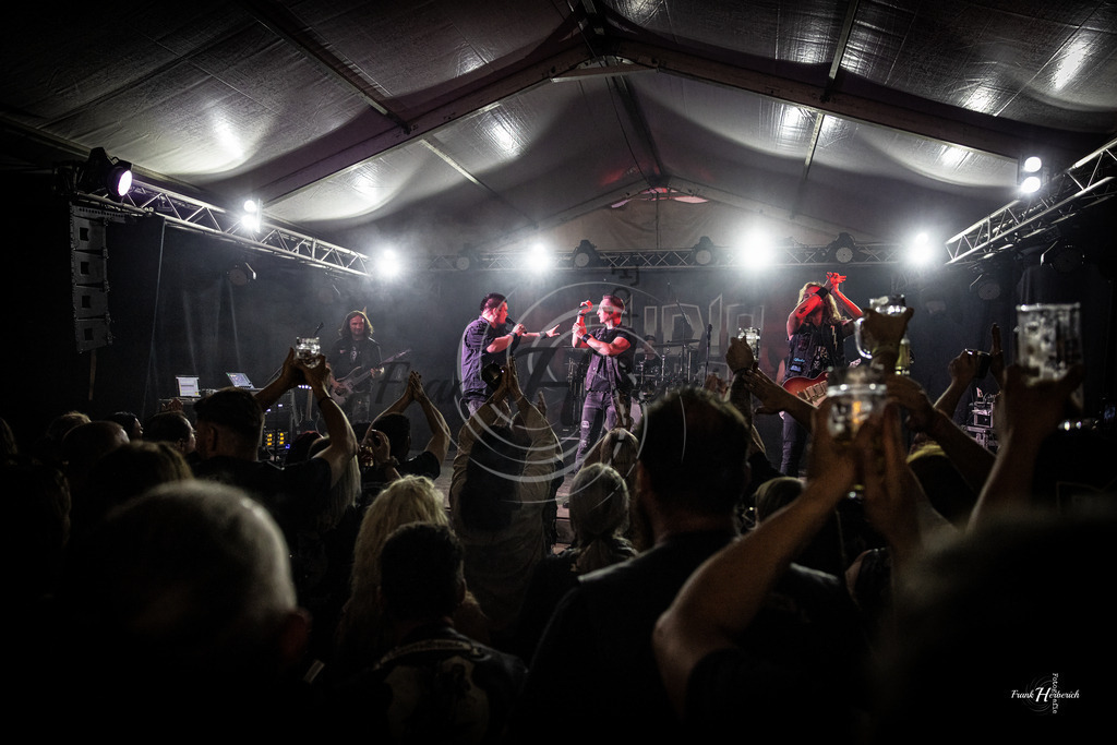 Audio Gun / Rosenberg / 18.07.2025 | Frank Herberich Fotografie, Frank Herberich, Fotografie, Hochzeit, Portrait, St. Peter Ording, Ording, Westerhever, Nordsee, Frank Fotografie, Hardheim,  Odenwald,Walldürn, Band,Eventfotografie - Realisiert mit Pictrs.com