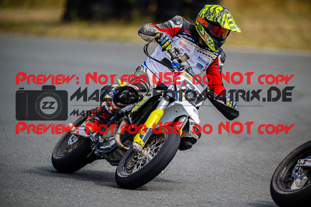 MaZZes_FotoMatrix_220814_2784 | UE40