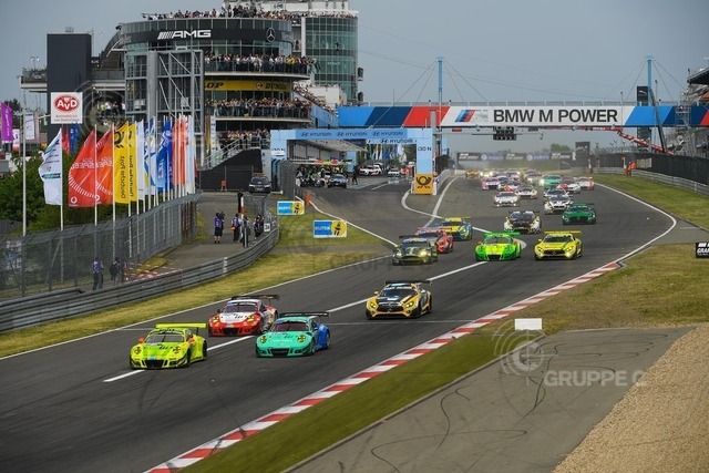 24hNbr18_0123436JM_STS | 24h Nürburgring 2018 - Foto: Gruppe C Photography; #044 Porsche 911 GT3 R, Falken Motorsports: Klaus Bachler, Sven Müller, Martin Ragginger, Dirk Werner - Realisiert mit Pictrs.com