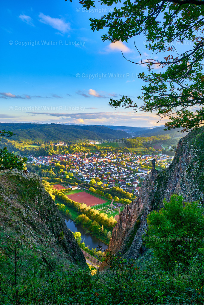 RotenfelsblikImHerbst | wlstudio - Realisiert mit Pictrs.com