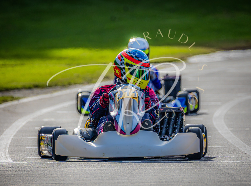 3EE8CF97-C572-4F4A-99BB-0D22CB67CC64 | traudl_s_fotos