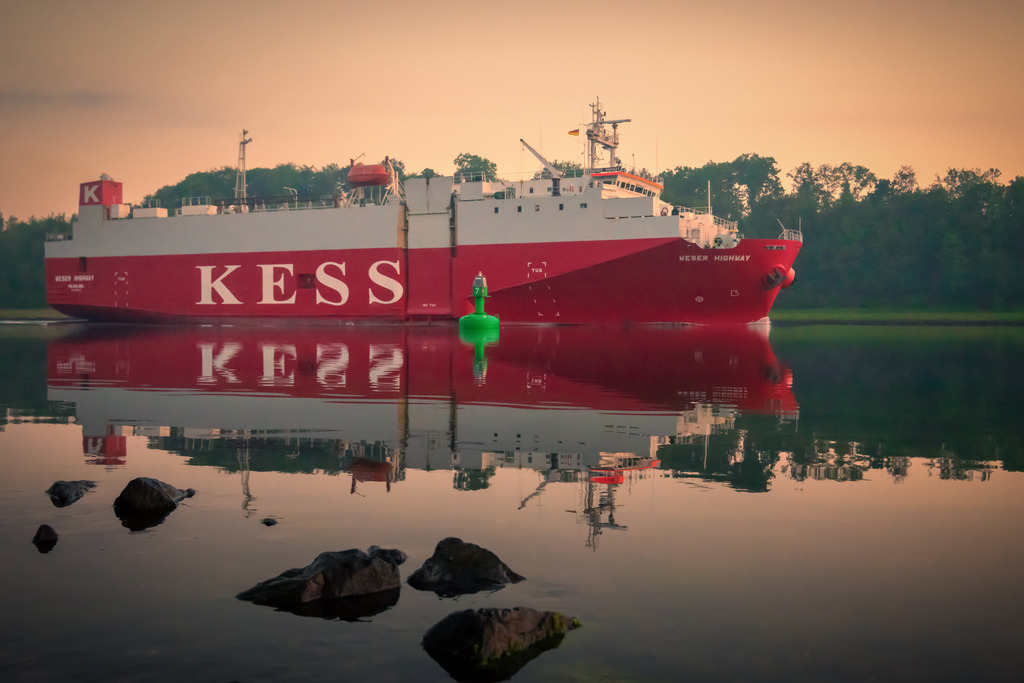 _BBB2006 | Entdecken Sie hochwertigen Fotodruck auf Leinwand, Acrylglas, Alu-Dibond und weiteren Materialien bei Fotodruck Online. Gestalten Sie individuelle Wandbilder in bester Qualität – ideal für besondere Erinnerungen und stilvolle Dekorationen. 