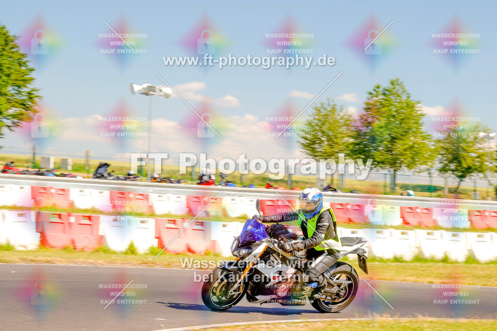 _MOT9180 | Hier findet Ihr Bilder von Touristenfahrten auf der Nürburgring Nordschleife oder von anderen Veranstaltungen die ich besucht habe. Viel Spass beim Durch Schauen 