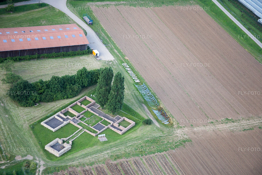 Luftbild: Römischer Gutshof Villa Rustika im Ortsteil Großsachsen in Hirschberg im Bundesland Baden-Württemberg in Deutschland.Foto: IMG_090735.jpg vom 04.07.2016 durch Werner Riehm/FLY-FOTO.deAuflösung des Originals: 5472 x 3648 px