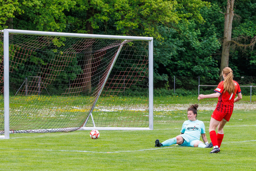 20260517-SGMHS-FCH_087 | SGM Hohenmemmingen/Sontheim vs. 1.FC Heidenheim 1846 II, Fußball, Frauen, Bezirksliga Meisterrunde, 2025/2026, 4. Spieltag, 17.05.2026 in Sontheim, Rasenplatz 1(Foto: Michael Bulling) - Realisiert mit Pictrs.com
