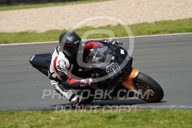 2024_06_21_PBK_14130 | Sportfotografie; SlowMotion; Video; Rennstrecke; Hafeneger; Speer; Racing; RSE; BMW; CBO; Trackday; Motorsportarena; Hockenheimring; Brno; Most; Barcelona; Valencia