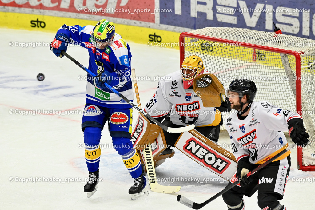 EC IDM Wärmepumpen VSV vs. Pioneers Vorarlberg | #26 Guus van Nes EC VSV, #31 David Madlener Pioneers Vorarlberg,  #28 Louie Roehl Pioneers Vorarlberg, EC IDM Wärmepumpen VSV vs. Pioneers Vorarlberg, EC IDM WÄRMEPUMPEN VSV vs. Pioneers Vorarlberg am 03.10.2025 in Villach (Stadthalle Villach), Austria, (Photo by Bernd Stefan)