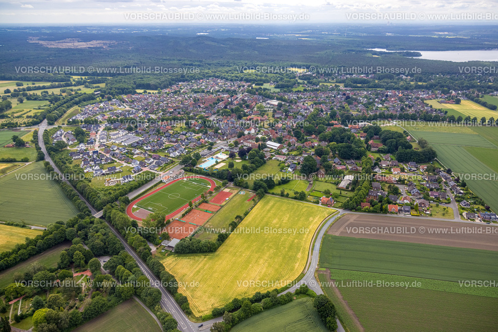 Haltern220604416 | Luftbild, Sportplatz und Freibad Sythen, Sythen, Haltern am See, Ruhrgebiet, Nordrhein-Westfalen, Deutschland