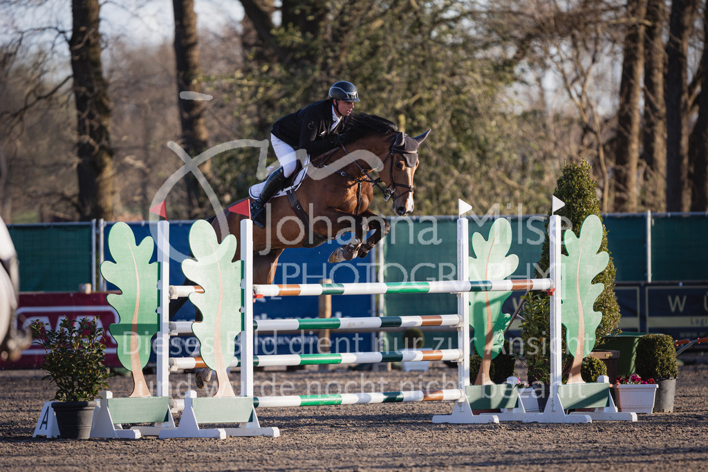 230411_Mühlen_YoungsterM-601 | Deine schönsten Turniermomente als professionelle Fotos! Entdecke hochwertige Pferdesport-Fotografie im Online-Shop. Jetzt Fotos finden & bestellen!