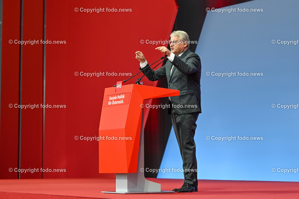 Bundesparteitag SPOE in Linz Design Center_ 03.06.2023-41 | 03.06.2023, Linz, AUT, Bundesparteitag SPOE in Linz Design Center, im Bild Klaus Luger (SP, Bgm. der Stadt Linz)