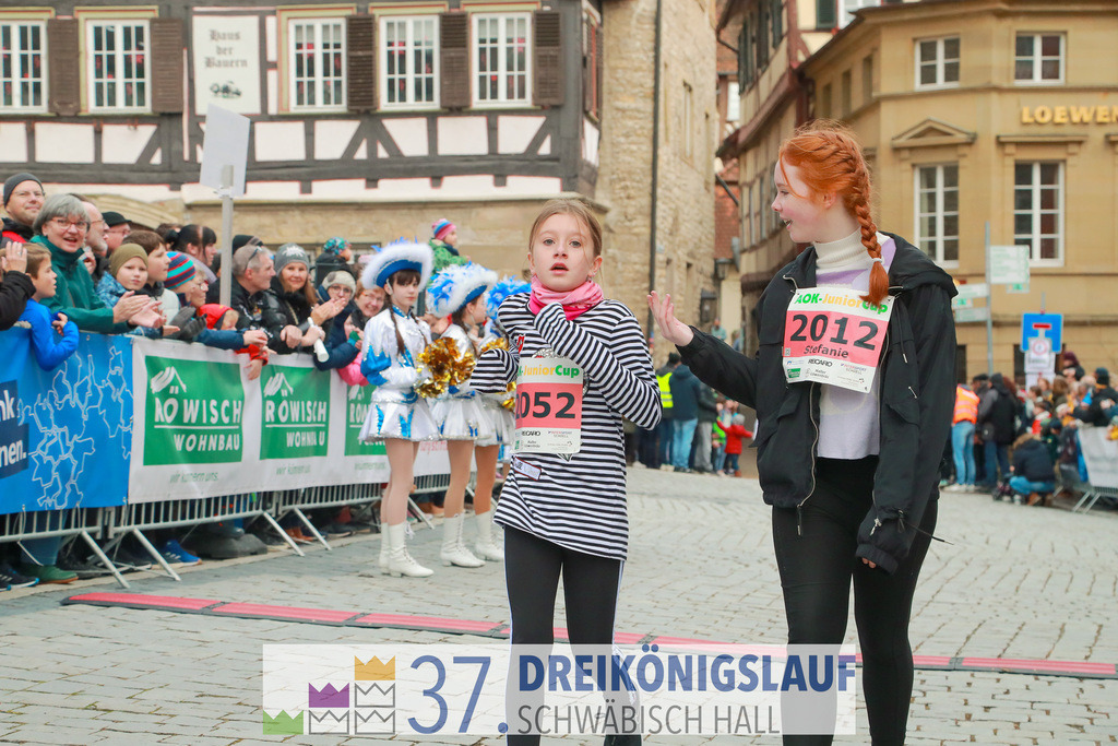 AOK JuniorCup 400m | 3Koenigslauf 2023 - Realisiert mit Pictrs.com