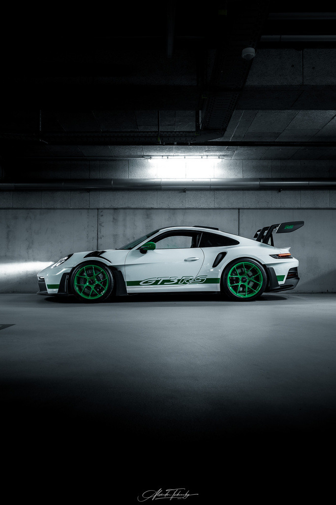 911 Porsche 911 GT3 RS | Entdecken Sie die faszinierende Welt von Alexander Tschuncky Arts: Kreative Fotografie, atemberaubende Automobilkunst und hochwertiger Bilderdruck. Lassen Sie sich inspirieren! - Realisiert mit Pictrs.com