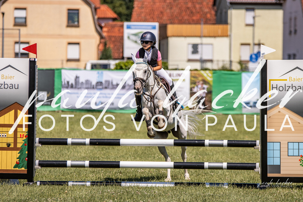 IMG_0625 | Erleben Sie dynamische Sport- und emotionale Tierfotografie in Süddeutschland mit Fotos von Paula. Spezialisiert auf Pferde- und Hundefotografie sowie Sportevents. Kontaktieren Sie mich für einzigartige und ausdrucksstarke Bilder Ihrer besonderen Momente. - Realisiert mit Pictrs.com