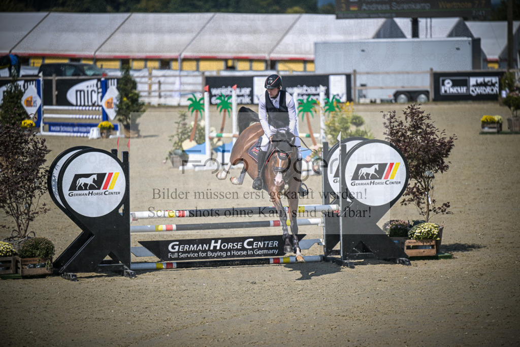 DOS_2936 | Entdecke hochwertige Reitturnierfotos von Foto Oger. Professionell, emotional und authentisch – jetzt Lieblingsmomente im Shop bestellen.Deutschlandweite Turnierfotografie. - Realisiert mit Pictrs.com