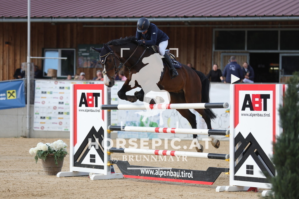 0P6A9728 | Willkommen bei Brunnmayr - Design & Fotografie – Ihrem Spezialisten für Reitturniere und Pferdeveranstaltungen in Oberösterreich, Salzburg und Bayern! Seit über 17 Jahren sind wir leidenschaftlich dabei.