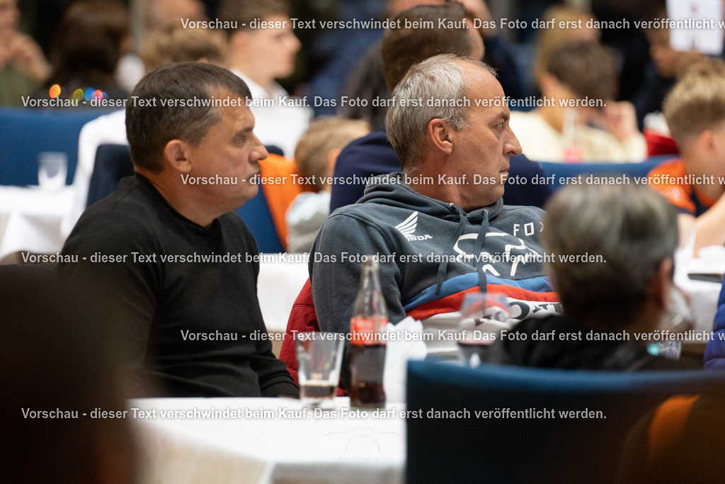 11_15_MeistereherungMXBB-7788 | Sportfotografin aus Berlin-Brandenburg mit Fokus auf Motocross. Ich halte deine sportliche Leistung und echte Emotionen auf und neben der Strecke professionell fest. Entdecke die Fotos von deinem Rennen und bestelle sie direkt hier im Shop.