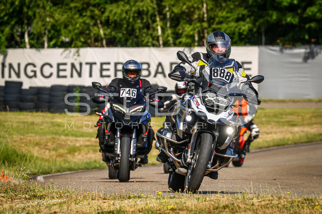 0888-260530DCB-004_888 | Deine Full-Service-Agentur für ✔️Videoproduktionen und ✔️Motorsportfotografie Jetzt Angebot anfragen!