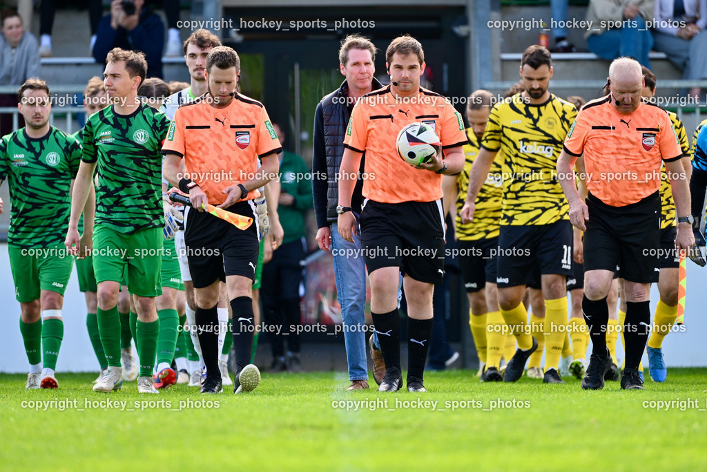 SC Landskron vs. FC Faakersee | Christoph Hopfgartner Referee, Michell Kollreider Referee, Reinhold Theurl Referee, SC Landskron Präsident Gerd Struger, #8 Philipp Gatti SC Landskron, #18 Andreas Unterguggenberger FC Faakersee, SC Landskron vs. FC Faakersee, SC Landskron vs. FC Faakersee am 27.04.2025 in Villach (Sportanlage Landskron), Austria, (Photo by Bernd Stefan)