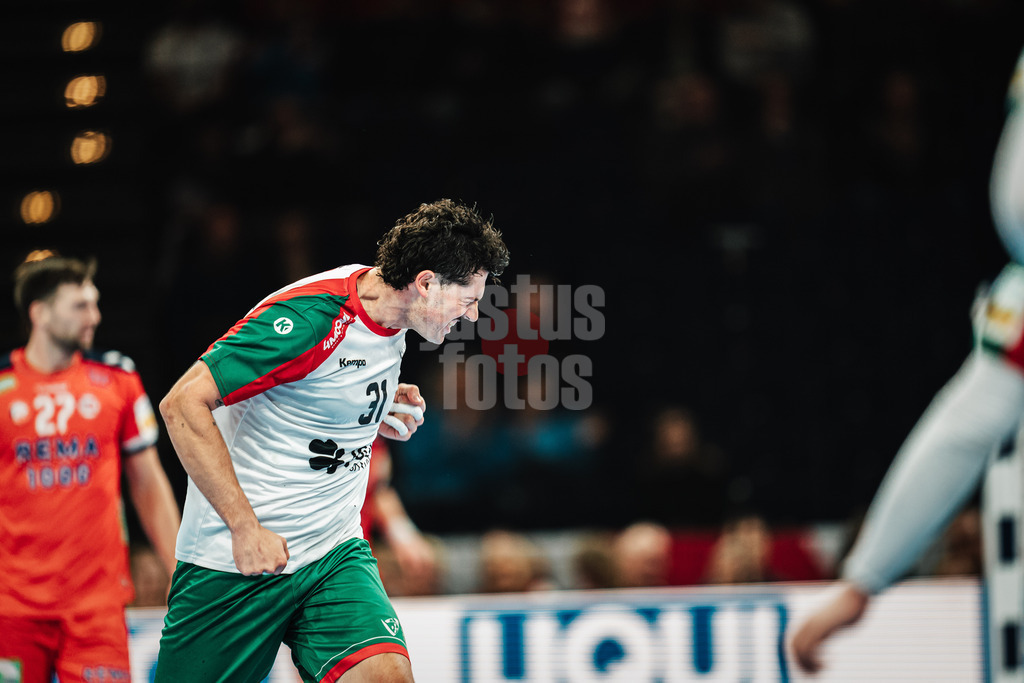 Handball | Herren | EHF EURO 2024 | European Championshop Men 2024 Final Tournament | Norwegen vs. Portugal | 17.01.2023 | Salvador Salvador (#31, Portugal, POR) jubelt nach seinem Treffer