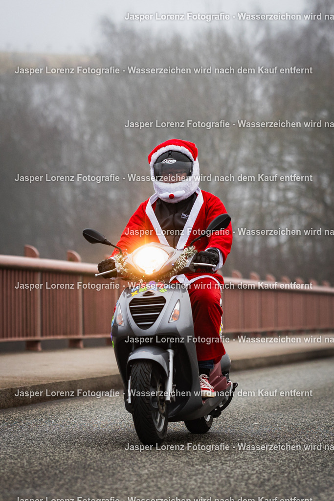X-Mas Ride I Kiel I 2025 | Jasper Lorenz Fotografie - Realisiert mit Pictrs.com