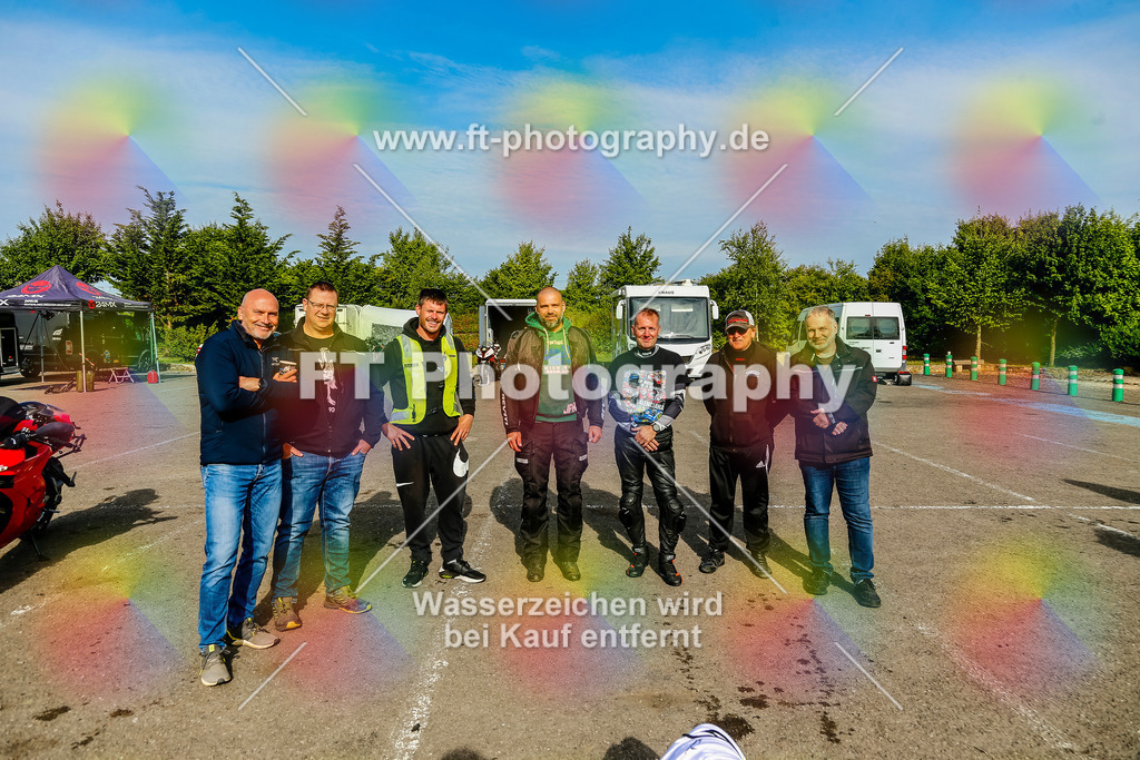 _MOT0026 | Hier findet Ihr Bilder von Touristenfahrten auf der Nürburgring Nordschleife oder von anderen Veranstaltungen die ich besucht habe. Viel Spass beim Durch Schauen 