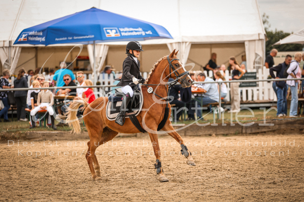 06.SoSpWB00331 | Leoni Ertmer Photography - Realisiert mit Pictrs.com