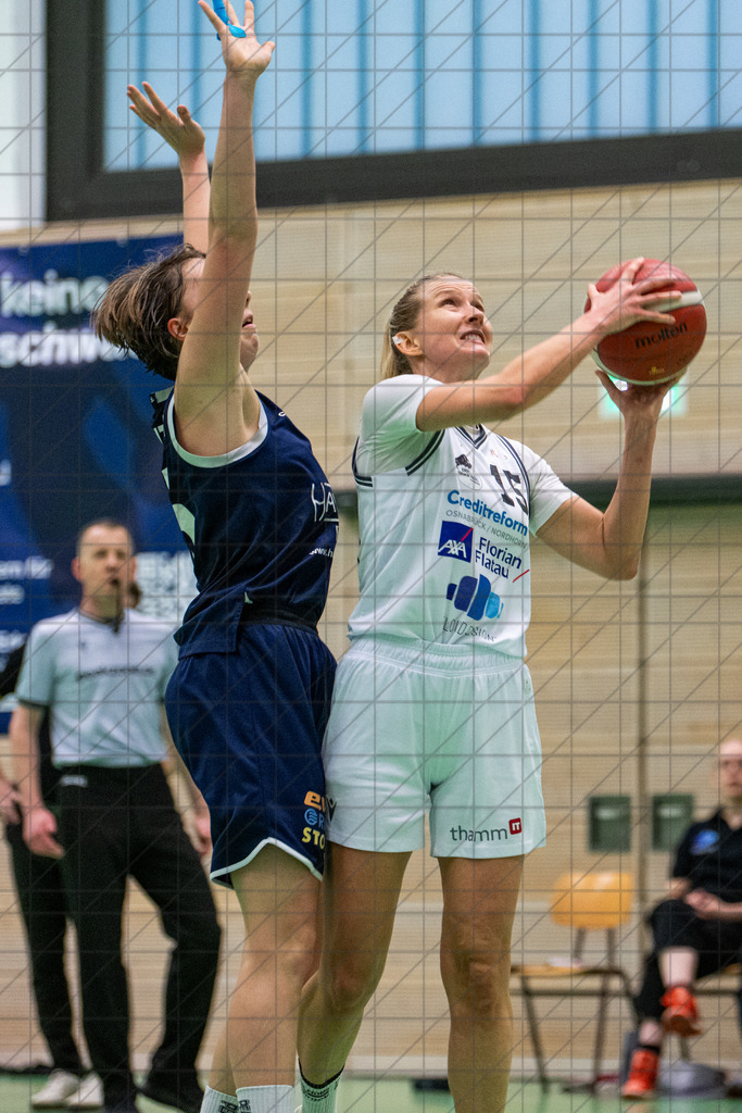 2. DBBL Nord 25/26 | Spieltag 15 | BBC Osnabrück vs. New Baskets Oberhausen | 18.01.26: 2. DBBL Nord 25/26 | Spieltag 15 | BBC Osnabrück vs. New Baskets Oberhausen / Osnabrück / Deutschland  //   CREDIT:www.bullenfotos.de, Martin König, Hörner Weg 40, D-49078 Osnabrück, +4917663732967 // Nutzung und Weitergabe nur zu den vereinbarten Zwecken. Presseanfragen an Ersteller. Alle Rechte beim Ersteller. Honorierung nach MFM. - Realisiert mit Pictrs.com