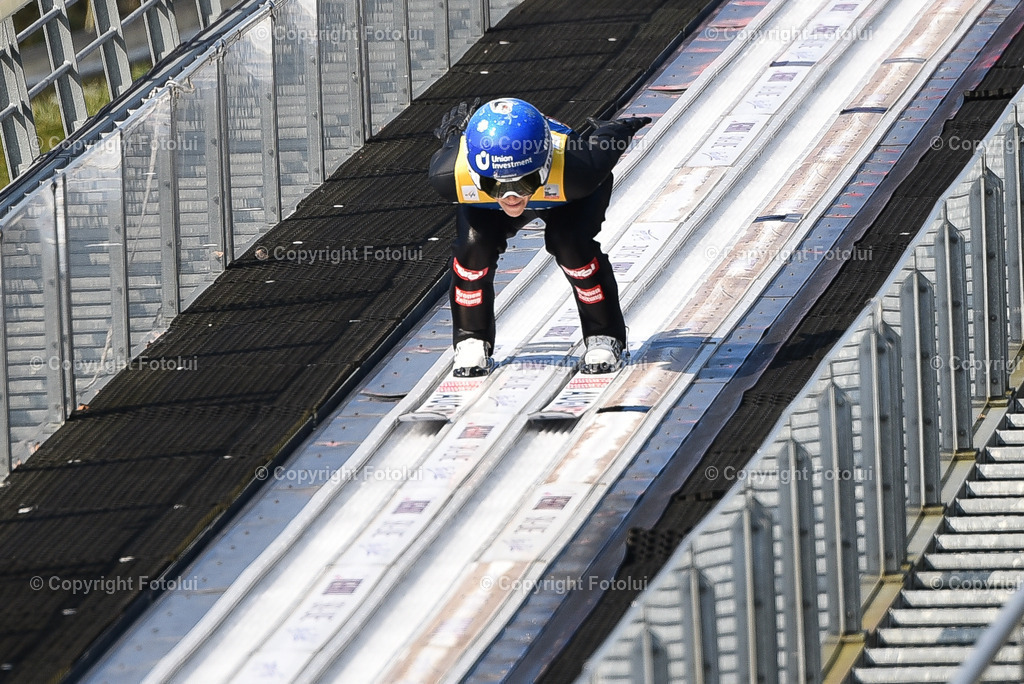 A_LUI_20230210_0069 | HINZENBACH, AUSTRIA, NORDIC SKIING, WOMEN TEAM-SKI JUMPING - FIS WORLD CUP 
IM BILD:  Eva Pinkelnig (AUT)                

FOTO:FOTOLUI/UW