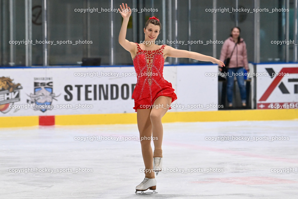 Ossiachersee Pirouette ESC Steindorf 31.3.2024 | Ossiachersee Pirouette ESC Steindorf 31.3.2024, Ossiachersee Pirouette ESC Steindorf am 31.03.2024 in Steindorf (Ossiachersee Halle), Austria, (Photo by Bernd Stefan)