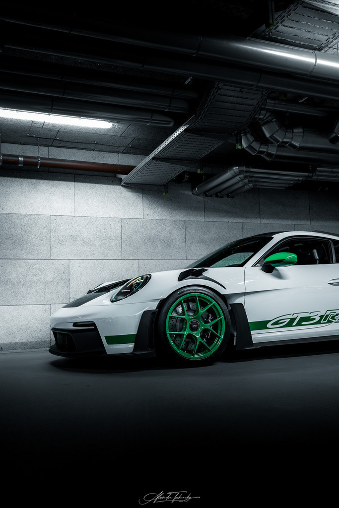911 Porsche 911 GT3 RS | Entdecken Sie die faszinierende Welt von Alexander Tschuncky Arts: Kreative Fotografie, atemberaubende Automobilkunst und hochwertiger Bilderdruck. Lassen Sie sich inspirieren! - Realisiert mit Pictrs.com