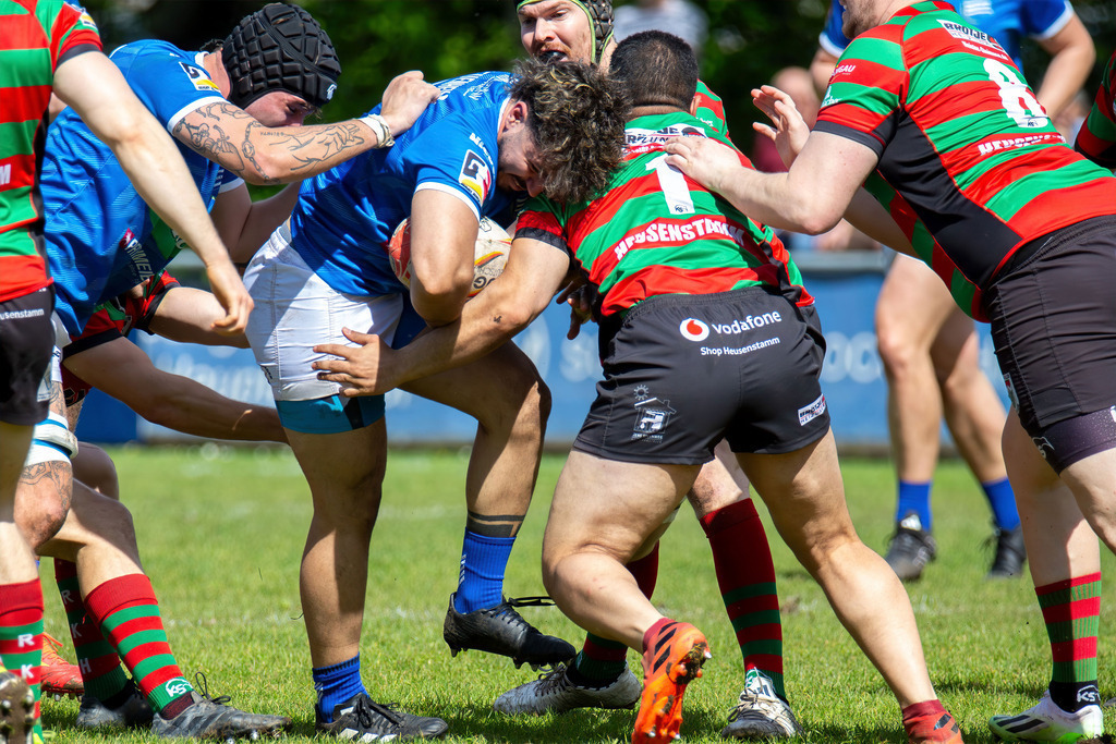 Heidelberg, 06.04.2024, Rugby 1. Bundesliga Süd/West, Saison 2023/24, 10. Spieltag: SC Neuenheim gegen RK Heusenstamm (93:7) | Heidelberg, 06.04.2024, Rugby 1. Bundesliga Süd/West, Saison 2023/24, 10. Spieltag: SC Neuenheim gegen RK Heusenstamm (93:7) - Realisiert mit Pictrs.com