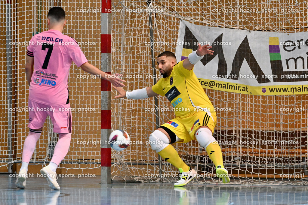 Carinthia Flamengo Futsal Club vs. Futsal Klagenfurt | #7 Enes Brdjanovic Carinthia Flamengo, #1 Youssef Helal Carinthia Flamengo, Carinthia Flamengo Futsal Club vs. Futsal Klagenfurt, Carinthia Flamengo Futsal Club vs. Futsal Klagenfurt am 01.12.2024 in Klagenfurt (Ballspielhalle Viktring), Austria, (Photo by Bernd Stefan)