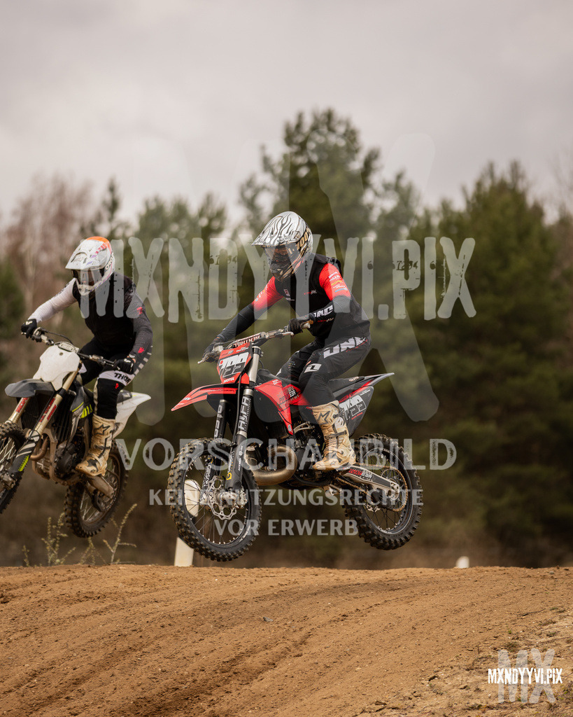 866A1096 | mxndyyvipix