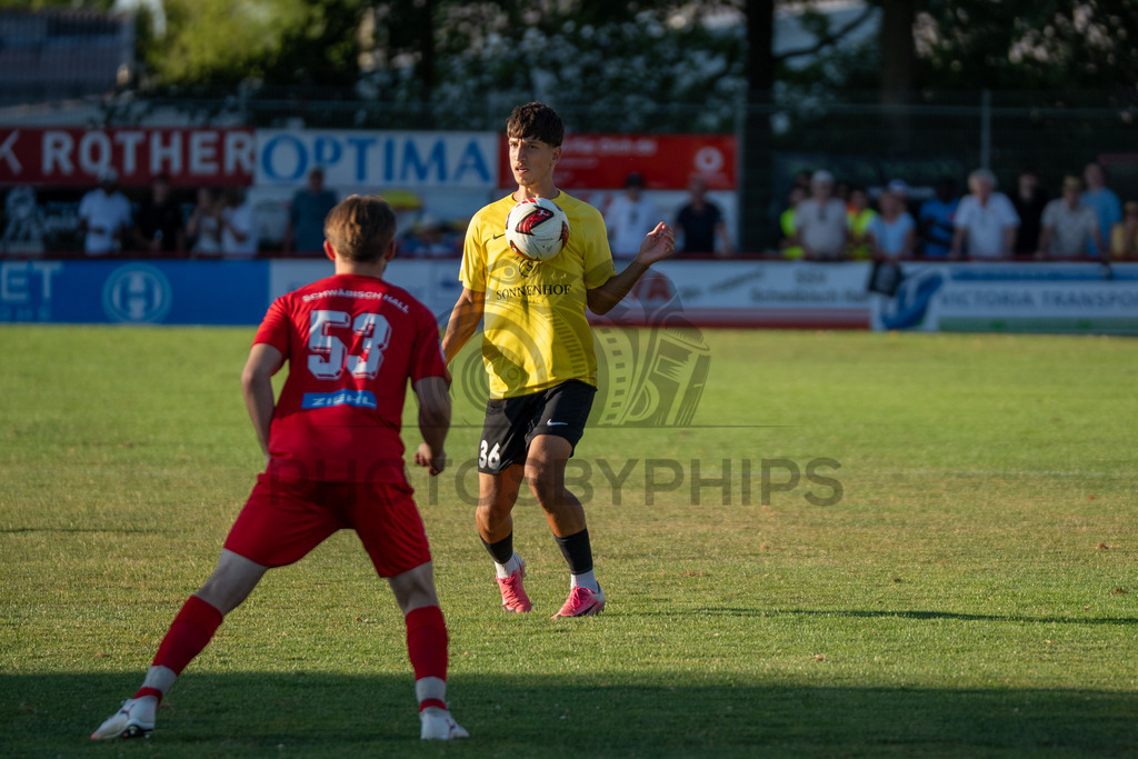SSV Schwäbisch Hall vs. SG Sonnenhof Großaspach, Fussball, WFV-Pokal, 3. Runde, 11.08.2026 | Mark Gashi (SG Sonnenhof Großaspach, #36),SSV Schwäbisch Hall vs. SG Sonnenhof Großaspach, Fussball, WFV-Pokal, 3. Runde, 11.08.2026