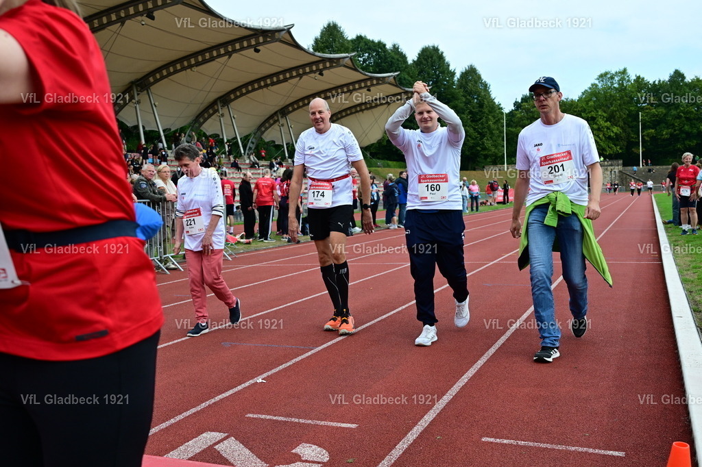 2026-08-23_Sparkassenauf_5km_RM_02477 | Die Fotografen - Realisiert mit Pictrs.com